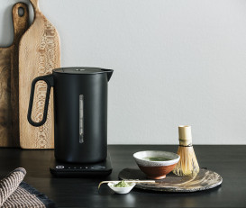 Электрочайник Wilfa Format WSDK-2000B нержавеющая сталь черный 609947