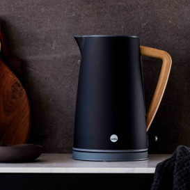 Электрочайник Wilfa Spring WKR-2000B нержавеющая сталь черный 609955