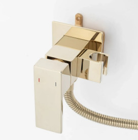 Гигиенический душ со смесителем скрытого монтажа Rea Fenix золотой REA-B5771