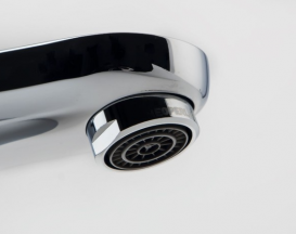 Смеситель для раковины однорычажный с душевым набором Grohe Eurosmart Cosmopolitan хром 23125000