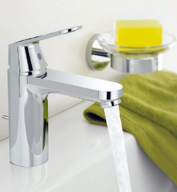 Смеситель для раковины однорычажный с донным клапаном Grohe Eurosmart Cosmopolitan хром 23325000