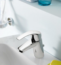 Смеситель для раковины однорычажный Grohe коллекция Eurosmart New хром 32467002