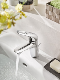 Смеситель для раковины однорычажный с донным клапаном Grohe колекция Eurostyle хром 33558003