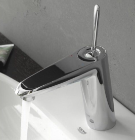 Смеситель для раковины с джойстиком с донным клапаном Grohe Eurodisc Joy хром 23427000