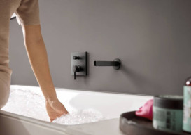 Вилив для змішувача у ванній Hansgrohe Finoris 17,4 см чорний матовий хром 76410340