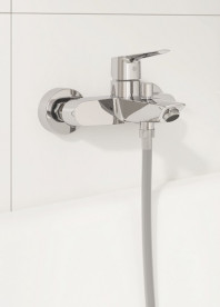 Комплект смесителей для ванной Grohe QuickFix Start 3 в 1 с душевым набором хром UA202301MQ