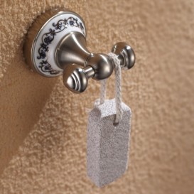 Крючок для ванной Kraus Apollo двойной латунь сатин KEA-16501BN