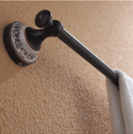 Настенный держатель для полотенец Kraus Apollo тёмный шоколад KEA-16537-ORB