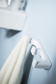 Крючок для ванной Haceka Yoly тройной пластик белый 1138000