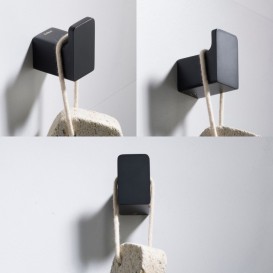 Гачок для ванної Kraus Stelios одинарний чорний матовий KEA-19901MB