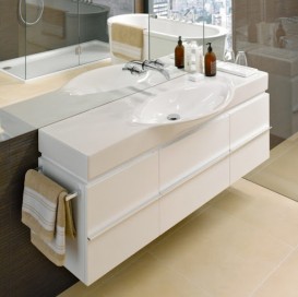 Laufen тумба 4013010754631 + умивальник 8127040001041 + дзеркало 4472619961441