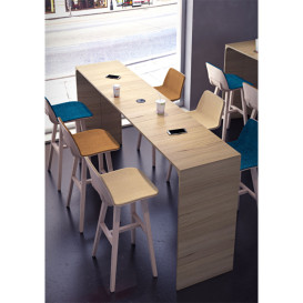 Мебельная беспроводная зарядка ASA Plastici Versacharger черный 060.09Y.00001