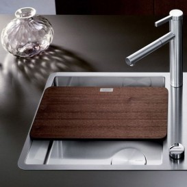 Многослойная разделочная доска BLANCO натуральное дерево орех 231703