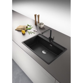 Мийка для кухні Franke Maris MRG 610-72 TL 76х51 см Fragranite чорний матовий 114.0720.004