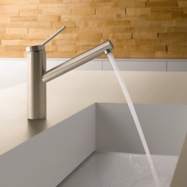 Однорычажный смеситель для кухни KLUDI TANGENTA  нержавеющая неполированная сталь 44904F875