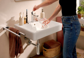 Раковина для ванной Hansgrohe Xanuia Q 60х48 см с отверстием и переливом керамика белый 60133450