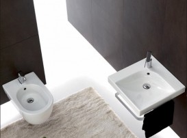 Раковина для ванної підвісна Hatria Grandangolo 50х50 см чаша справа білий YXFA01