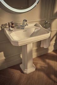 Раковина для ванної підвісна Roca Carmen 65х48 з отвором під змішувач кераміка біла A3270A1000