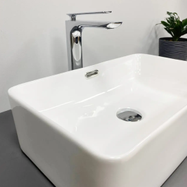 Раковина для ванної кімнати VBI ARABBA M 55,5x34 см кераміка білий VBI-013502