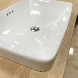 Раковина для ванної кімнати VBI BITETTO 58,5x42 см кераміка білий VBI-018016