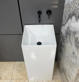 Раковина для ванной VBI Ellera 40х41 см керамика белый VBI-019025