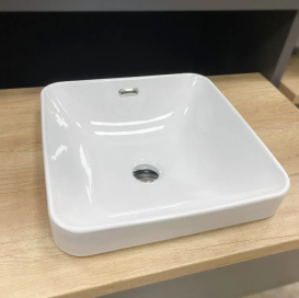 Раковина для ванної кімнати VBI MARIOTTO 43,5x43,5 см кераміка білий VBI-018017