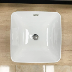 Раковина для ванної кімнати VBI MARIOTTO 43,5x43,5 см кераміка білий VBI-018017