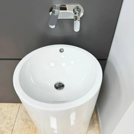 Раковина для ванної кімнати VBI MATERA 46x46 см кераміка білий VBI-019001