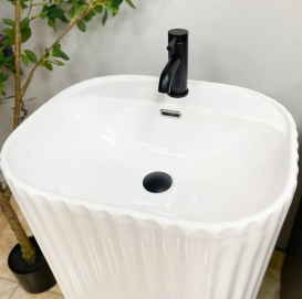Раковина для ванної кімнати VBI TARSIA 54x46 см кераміка білий VBI-019008