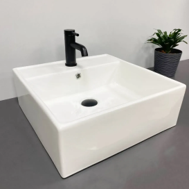 Раковина для ванної кімнати VBI TERAMO 46,5x47 см кераміка білий VBI-014701