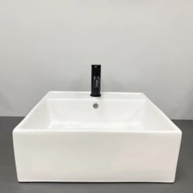 Раковина для ванної кімнати VBI TERAMO 46,5x47 см кераміка білий VBI-014701