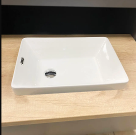 Раковина для ванної кімнати VBI TORITTO 51x35 см кераміка білий VBI-018020