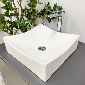 Раковина для ванной VBI VIAREGGIO 40x40 см керамика белый VBI-016200