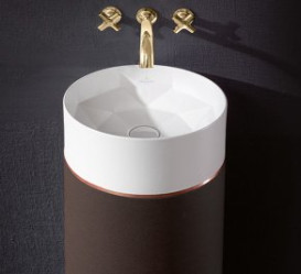 Раковина на п'єдесталі Villeroy & Boch Octagon 40х40 см TitanCeram мокко шкіра 417000PQ