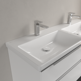 Раковина Villeroy & Boch Subway 3.0 130х47,5 см без перелива TitanCeram CeramicPlus каменный белый 4A71D1RW