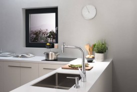 Обробна дошка Hansgrohe F15 волоський горіх 40960000