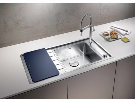 Разделочная доска прямоугольная из безопасного стекла Blanco темно-синяя 232846