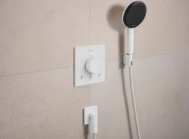 Ручний душ на тримачі Hansgrohe Raindance Alive Select S 3-режимний EcoSmart білий матовий 24611700