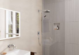 Ручний душ на штанзі Hansgrohe Rainfinity 90 см 3 режими хром 28743000