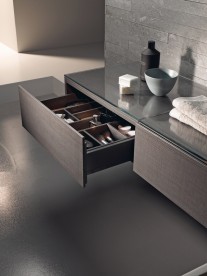 Шкафчик подвесной Geberit Xeno² 58х20 см с одним выдвижным ящиком ДСП серый/меламин древесная структура 500.507.43.1