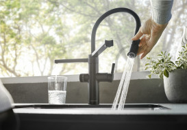 Смеситель для кухни Blanco Evol-S Pro Filter с фильтром и выдвижной лейкой черный матовый 526636