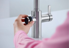 Смеситель для кухни Blanco Evol-S Volume однорычажный с выдвижной лейкой хром 525210