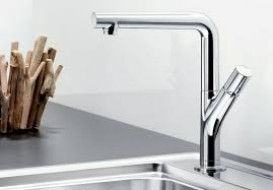 Смеситель для кухни Blanco Yovis однорычажный  хром 518290