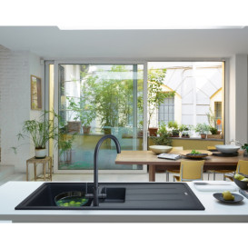 Смеситель для кухни Franke Lina Clear Water черный матовый 120.0703.746