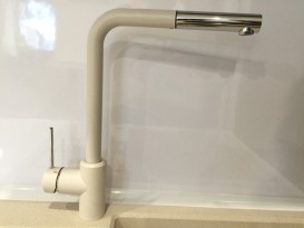 Смеситель для кухни Franke Sirius однорычажный с выносным изливом латунь покрытие Fragranite хром/сахара 115.0476.821