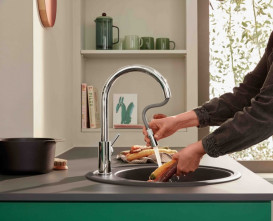 Змішувач для кухні Grohe BauClassic з висувною лійкою хром 30573000