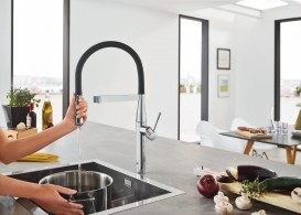Смеситель для кухни Grohe Concetto однорычажный с профессиональной лейкой хром/черный 31491000