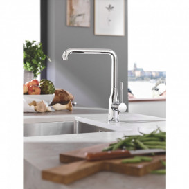 Смеситель для кухни Grohe Essence однорычажный хром 30505000