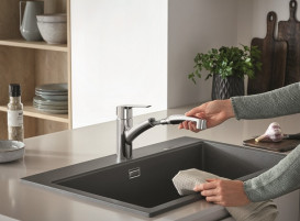 Смеситель для кухни Grohe QuickFix Start однорычажный с выдвижной лейкой хром 30531001