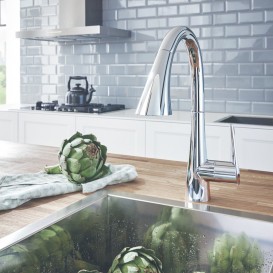 Змішувач для кухні Grohe Zedra Touch змішувач сенсорний з висувною лійкою хром 30219002